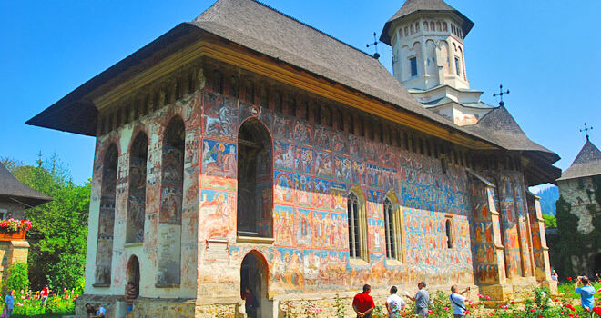 Mănăstirea Moldovița din comuna Vatra Moldoviței, Suceava