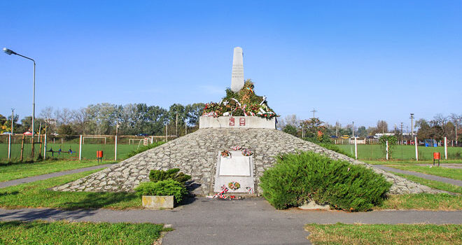 Monumentul dedicat celor 13 generali din orașul Arad; județul Arad